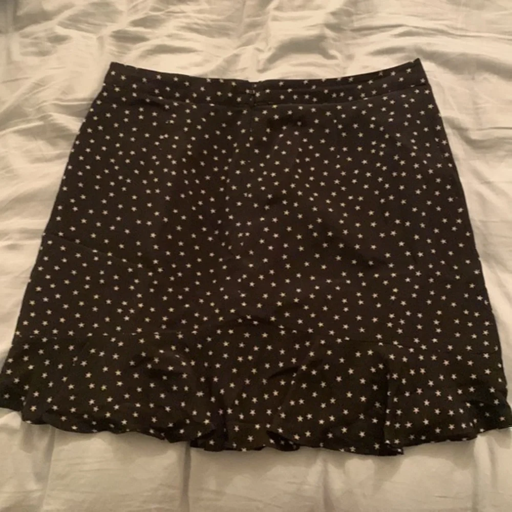 EUC Madewell star print black mini skirt
